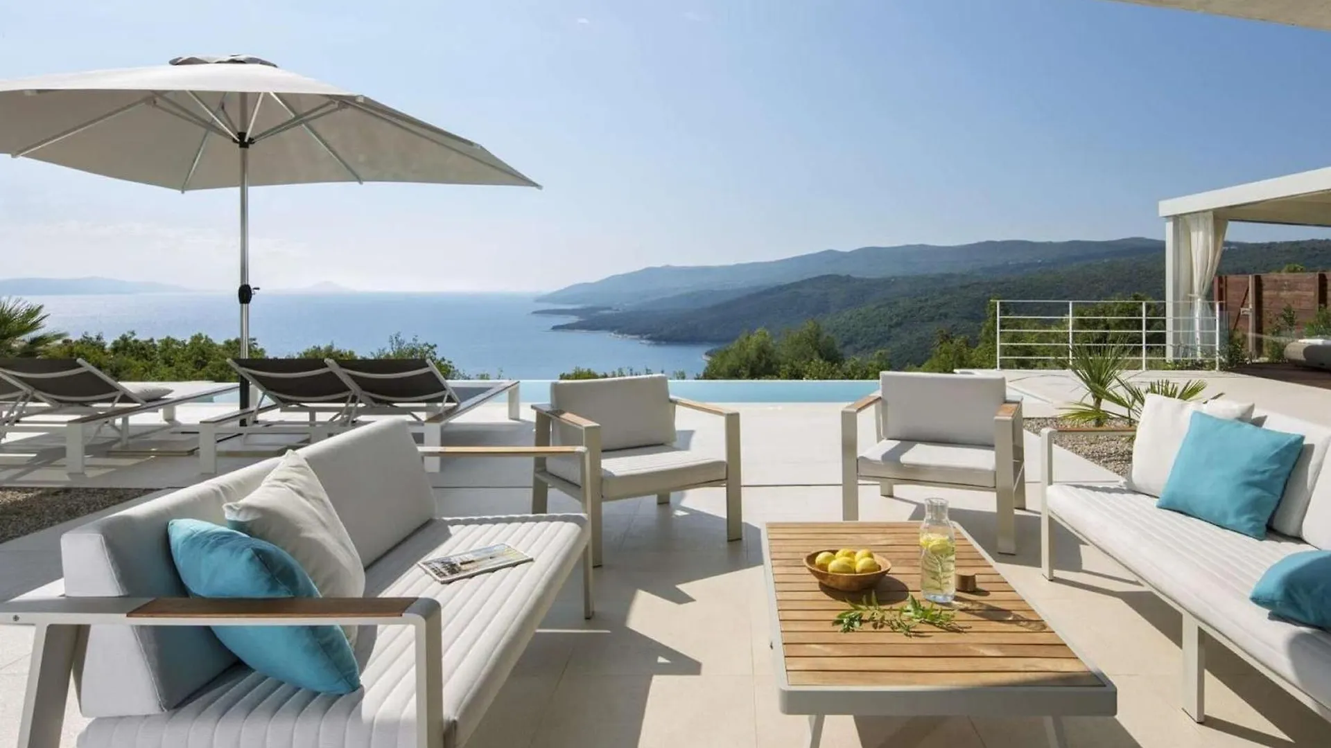 Villa With Sea Views And Wellness In Rabac 0*,