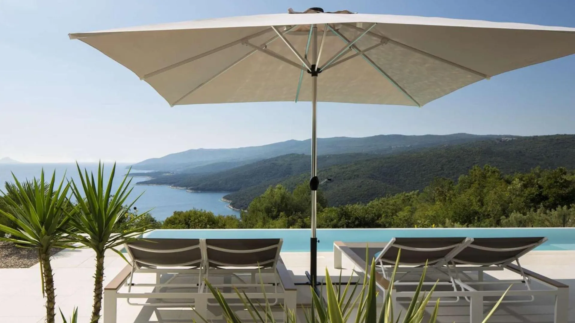 Villa With Sea Views And Wellness In Rabac Croatia