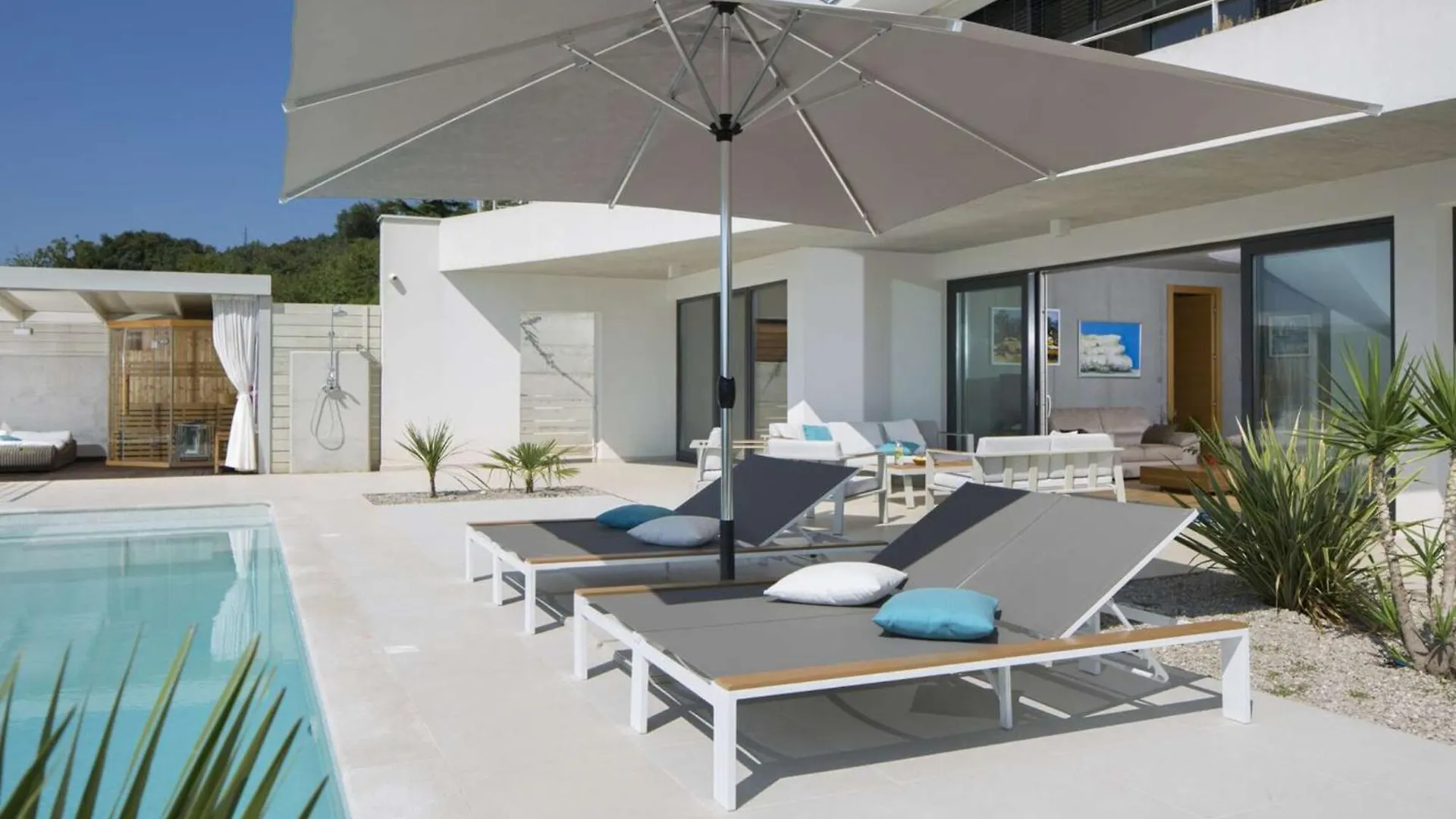 Villa With Sea Views And Wellness In Rabac