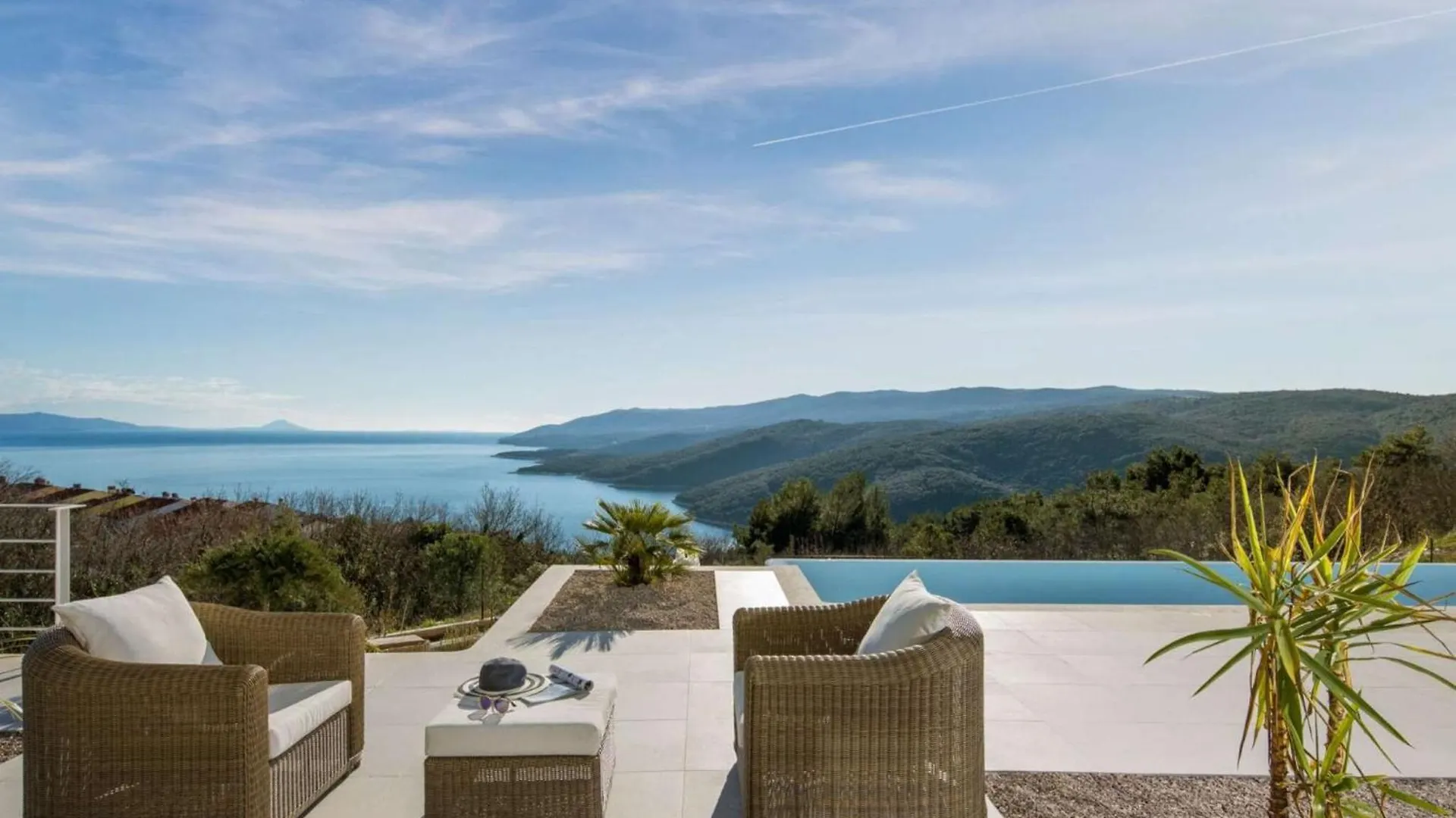Villa With Sea Views And Wellness In Rabac Croatia